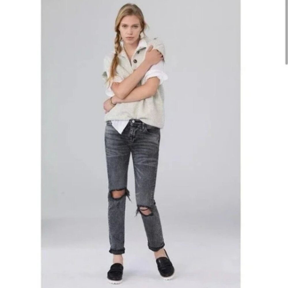ANTHROPOLOGIE Pilcro The Slim Boyfriend Jeans Distressed Organic Cotton Black 27